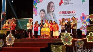 Wamen Irene Umar dan Veronica Tan Buka Festival Imlek Nasional di Jakpus