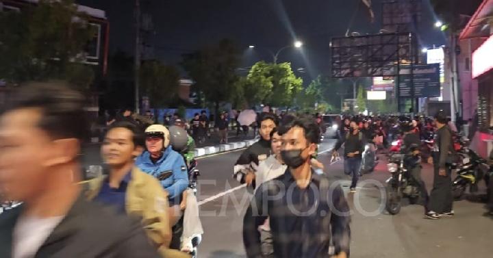 Kelompok Lain Bubarkan Massa yang Demo di Depan Polda DIY