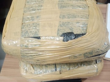 Kurir Narkoba Antarkota Dibekuk Polres Bekasi Kota, 2 Kg Ganja Disita