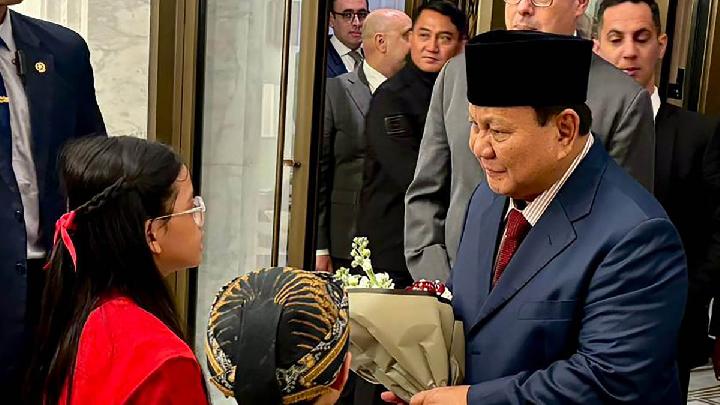 prabowo-dikawal-jet-tempur-f-16-saat-tiba-di-yordania
