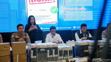 Polri Buru WN China Pemasok Alat SMS Blast E-Tilang Palsu ke Indonesia
