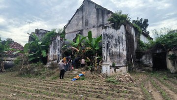 Ibu dan Anak Ditemukan Tewas di Jombang, Kulitnya Melepuh