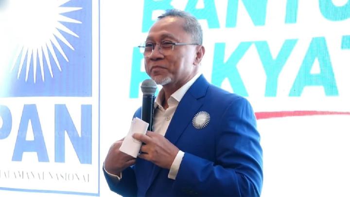 Zulhas Minta Fraksi PAN Satu Suara Ikuti DPP