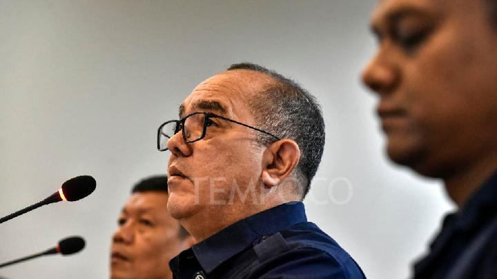 dpr-bakal-panggil-agrinas-soal-impor-mobil-pikap-dari-india