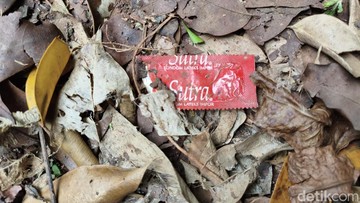 Taman Kota Cawang Jadi Tempat Asusila, Ditemukan Kondom hingga Botol Miras