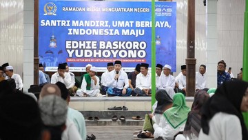 Ibas Sebut Pesantren Miliki Peran Historis & Strategis bagi Bangsa