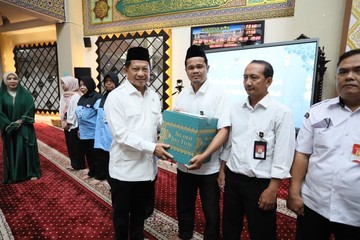 Bangun Kebersamaan, Kemendagri Gelar Buka Puasa Bersama dan Santunan