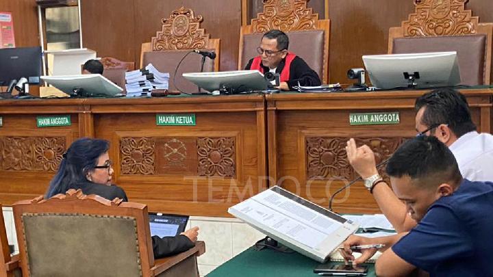 CALS Nilai MKMK Terapkan Standar Ganda di Kasus Adies Kadir