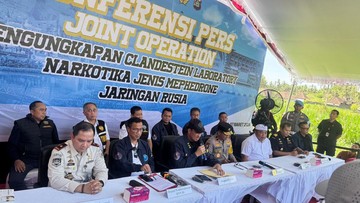Berkilo-kilo Party Drug Disita dari Lab Narkoba Sindikat Rusia di Bali