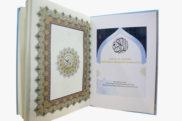 Presiden Wakafkan 70.000 Al-Qur'an ke Warga Terdampak Bencana Sumatera