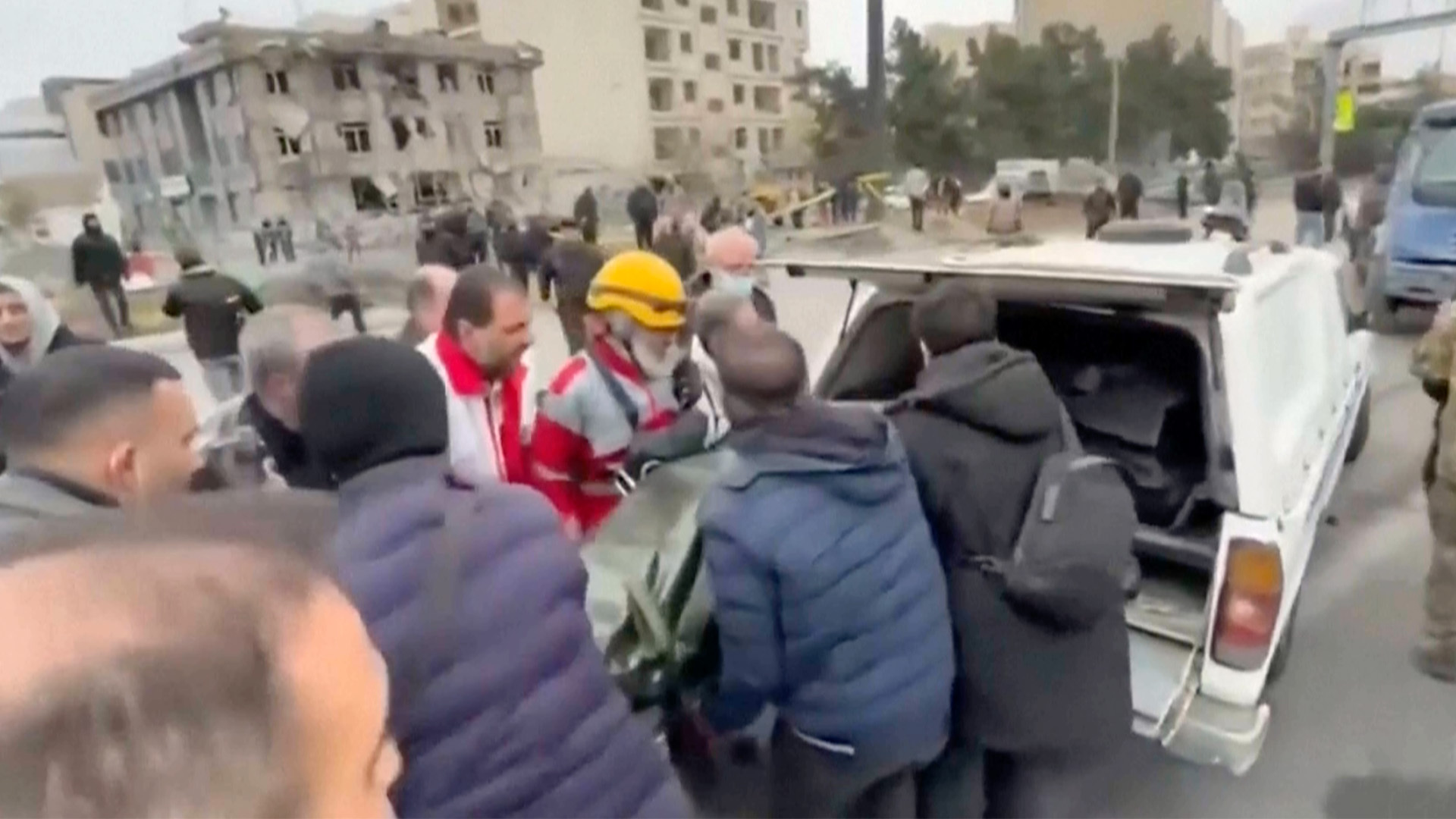 Mayat ditemukan setelah serangan AS-Israel menghancurkan Teheran