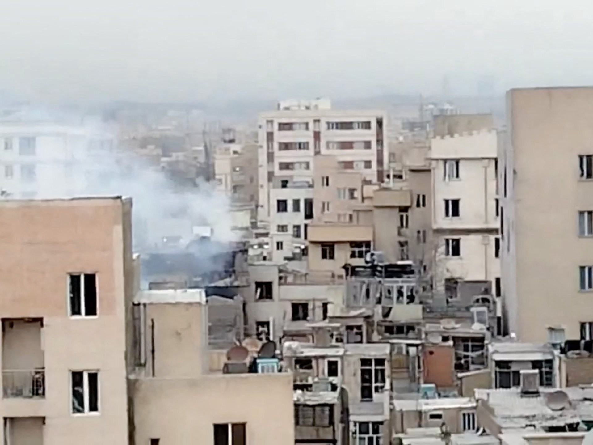 Perang Iran: Apa yang terjadi pada hari ke-12 serangan AS-Israel?