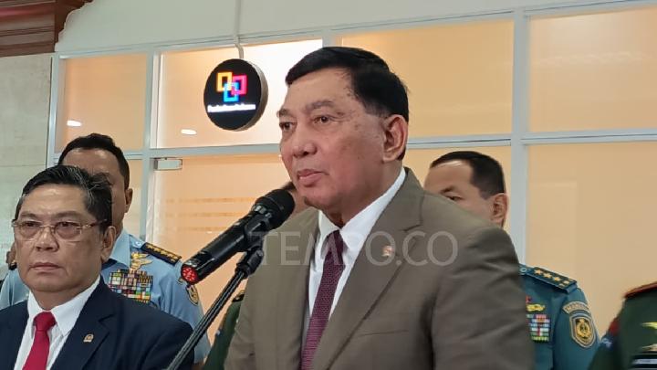 Menhan: Kapal Induk Giuseppe Garibaldi Dimodifikasi PT PAL