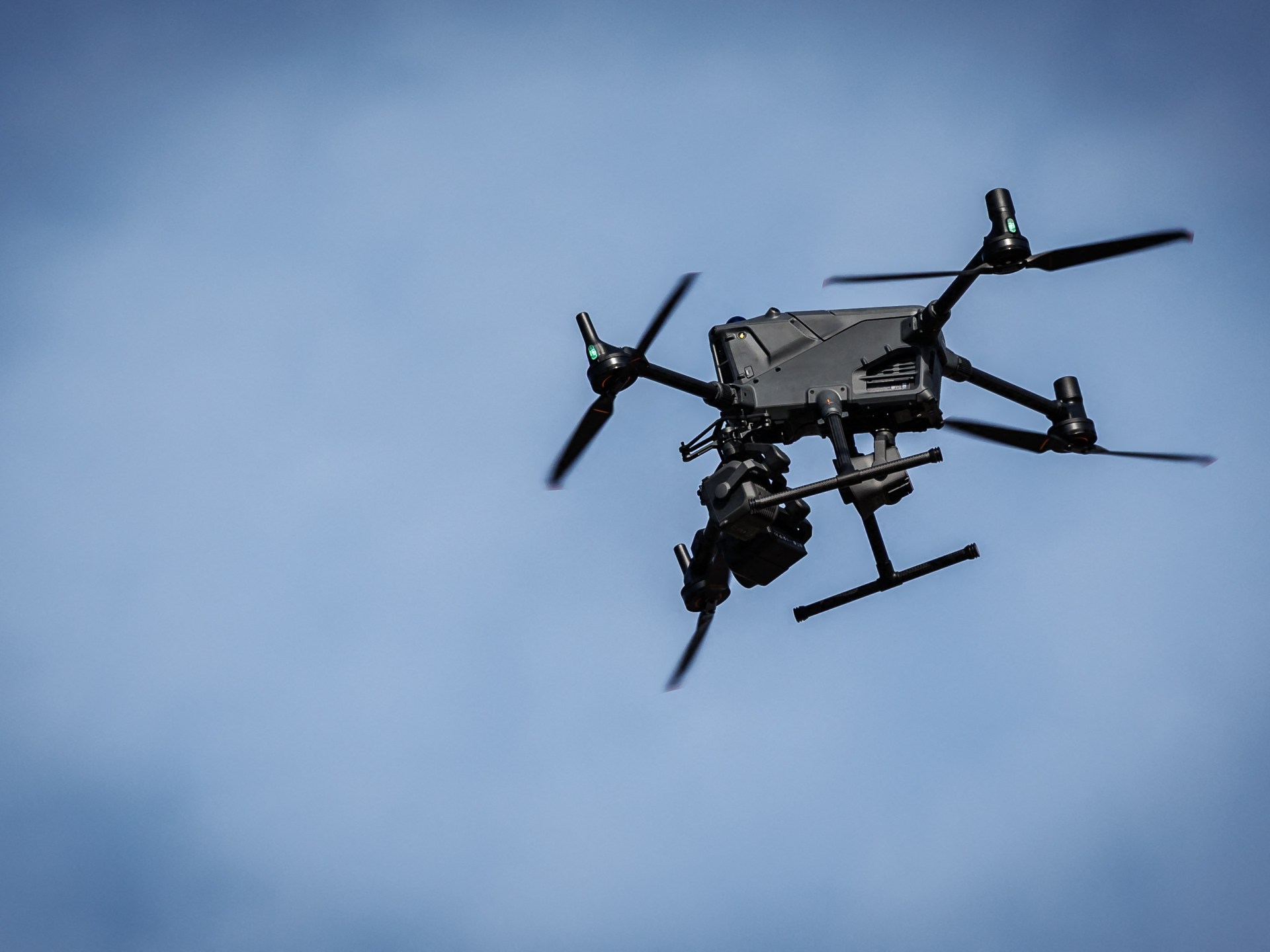 Sinyal perang: Bagaimana Rusia dan Tiongkok membantu Iran melihat medan perang