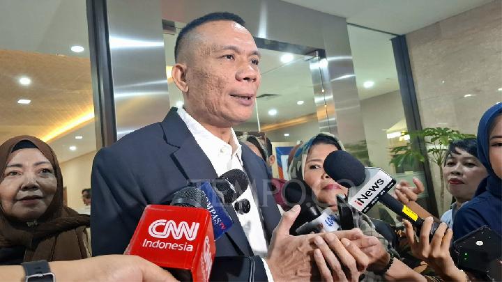 Rismon Sianipar Temui Jokowi di Rumah Solo