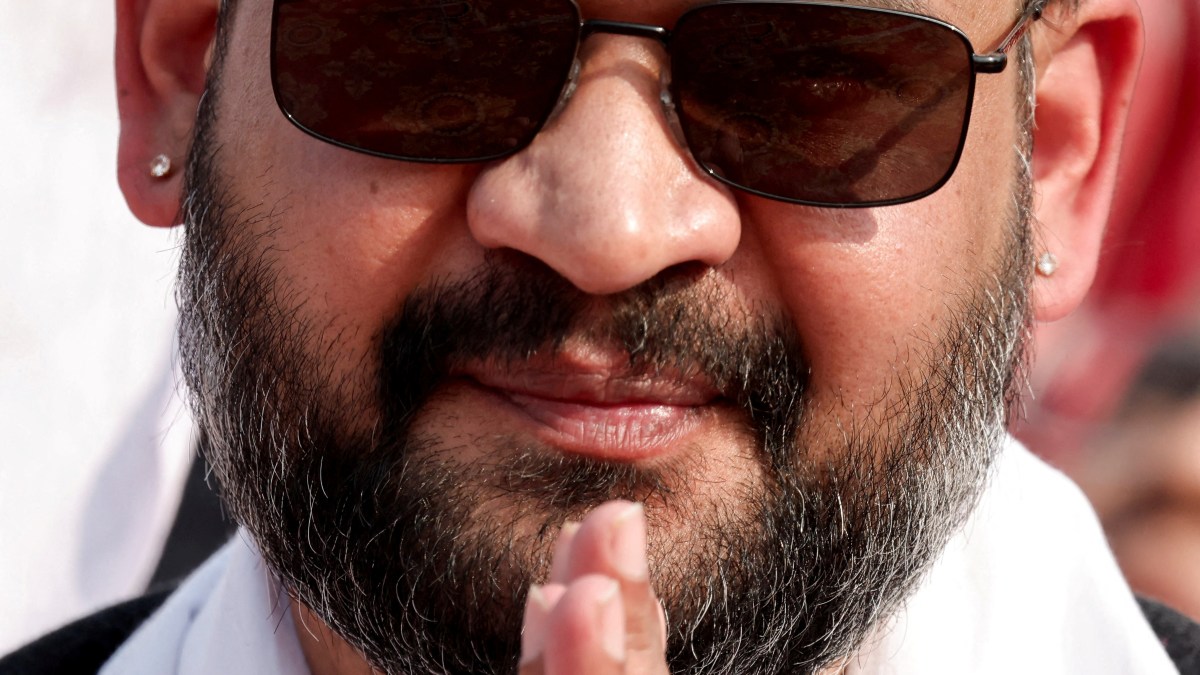 Mantan rapper Balendra Shah meraih kekuasaan dalam kemenangan telak dalam pemilu Nepal