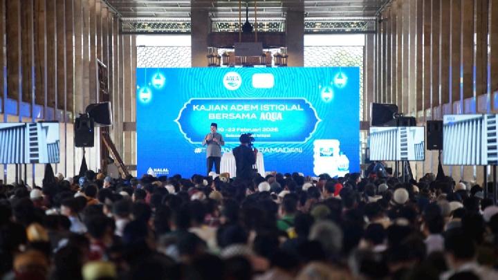 Kajian Adem Ramadan AQUA di Istiqlal, 100 Ribu Produk Dibagikan