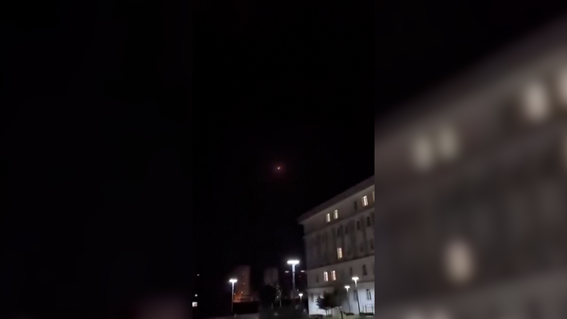 video-menunjukkan-proyektil-di-dekat-pangkalan-turki-yang-menampung-pasukan-as