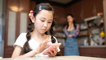 Orang Tua Dukung Kebijakan Pembatasan Medsos bagi Anak di Bawah 16 Tahun