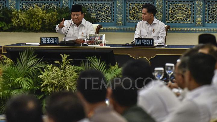 Prabowo Singgung Pengamat yang Tak Patriotik: Kita Tertibkan