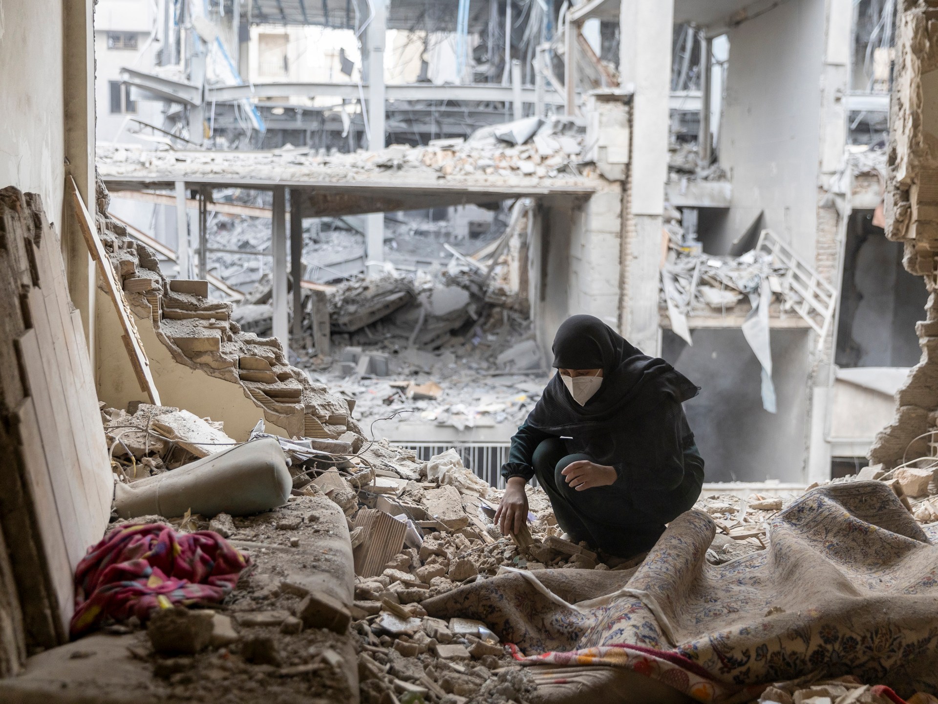 Penasihat utama Trump mengatakan biaya perang Iran mencapai $12 miliar sejauh ini