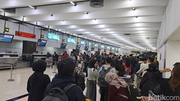 Puncak Arus Mudik, Bandara Soetta Dipenuhi Penumpang Sejak Dini Hari