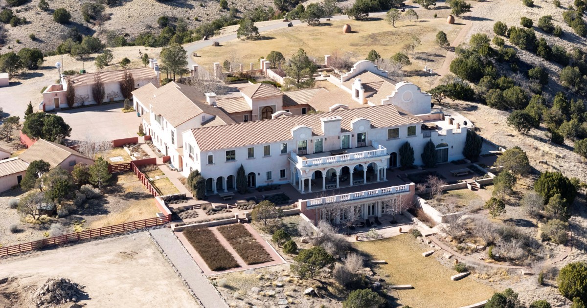 Tipster mengklaim telah melihat 'plot seperti kuburan' di Peternakan Zorro Epstein