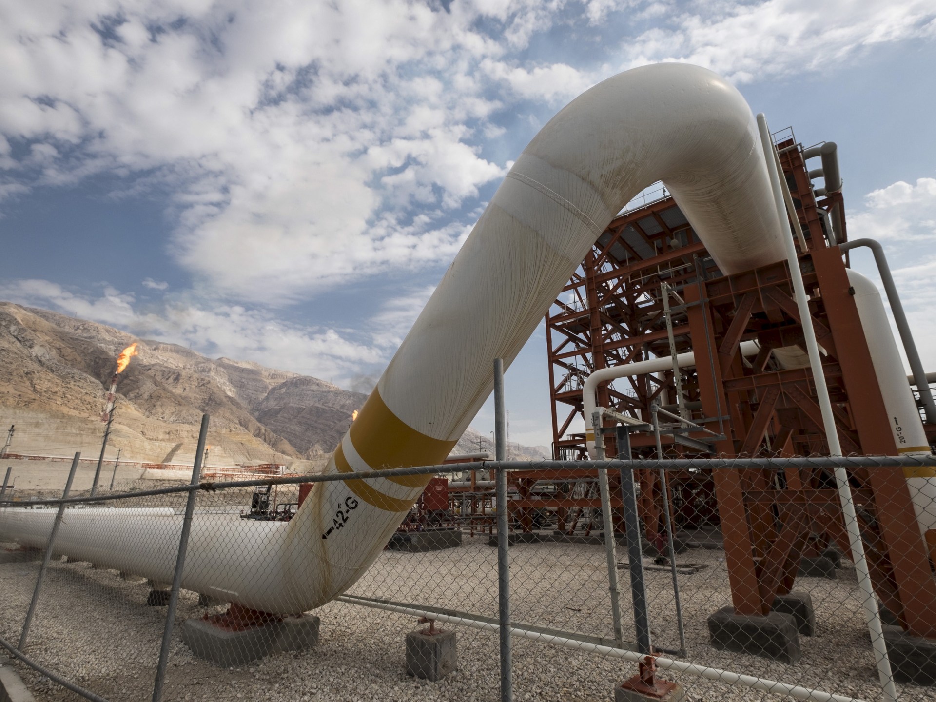 Iran mengancam akan menyerang fasilitas energi Teluk setelah serangan Pars Selatan