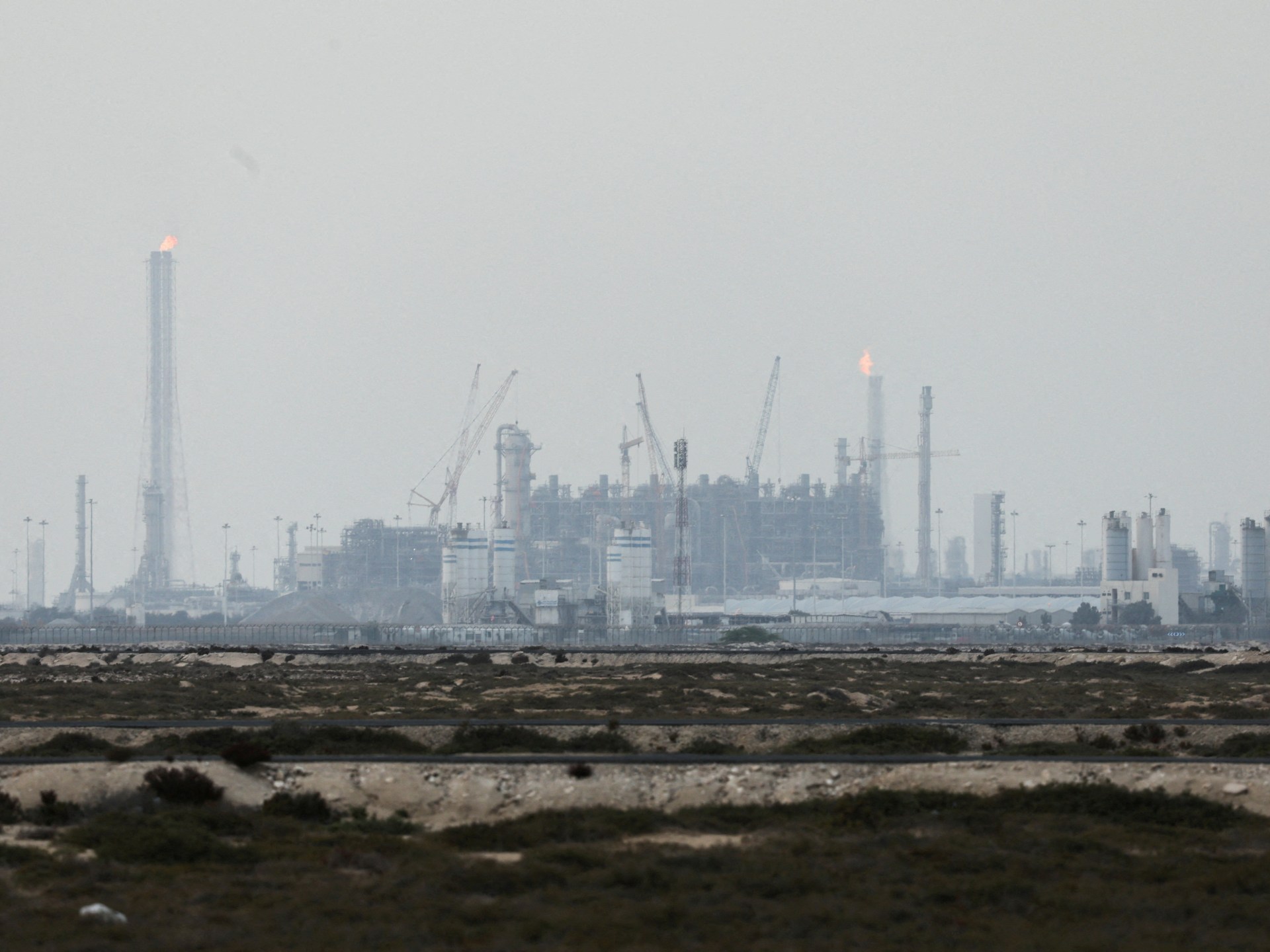 qatarenergy-mengatakan-serangan-iran-menyebabkan-'kerusakan-besar'-pada-fasilitas-gas