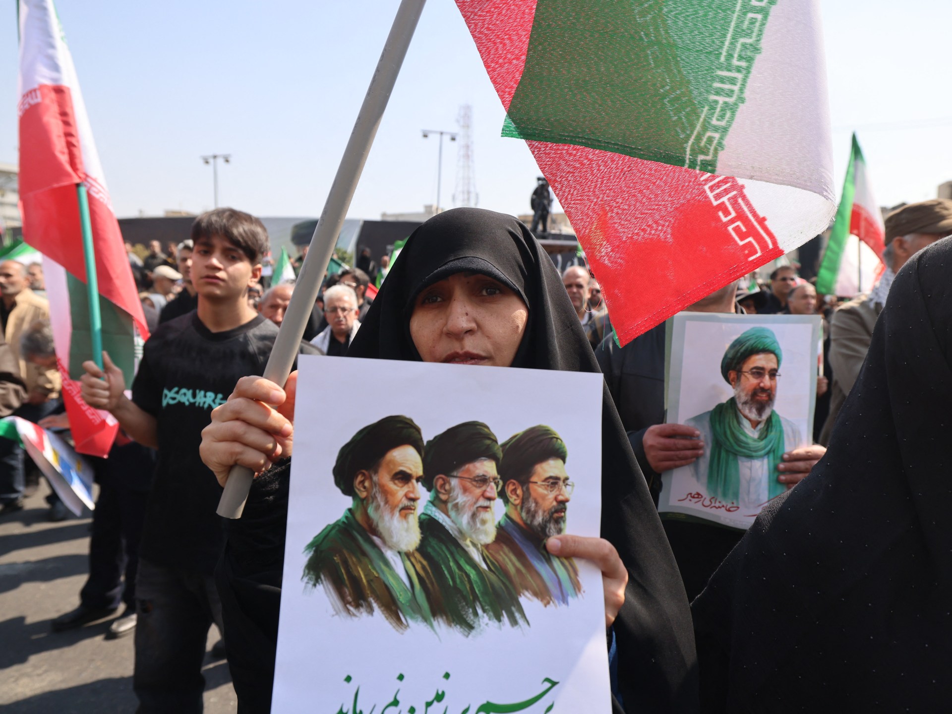 dilema-iran-dalam-perang-dan-perdamaian