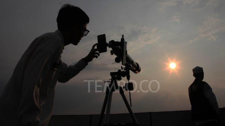 DPR Ajak Masyarakat Toleran Soal Perbedaan Awal Syawal