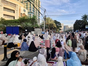 Rayakan Lebaran Hari Ini, Begini Suasana Salat Id di Kantor PP Muhammadiyah