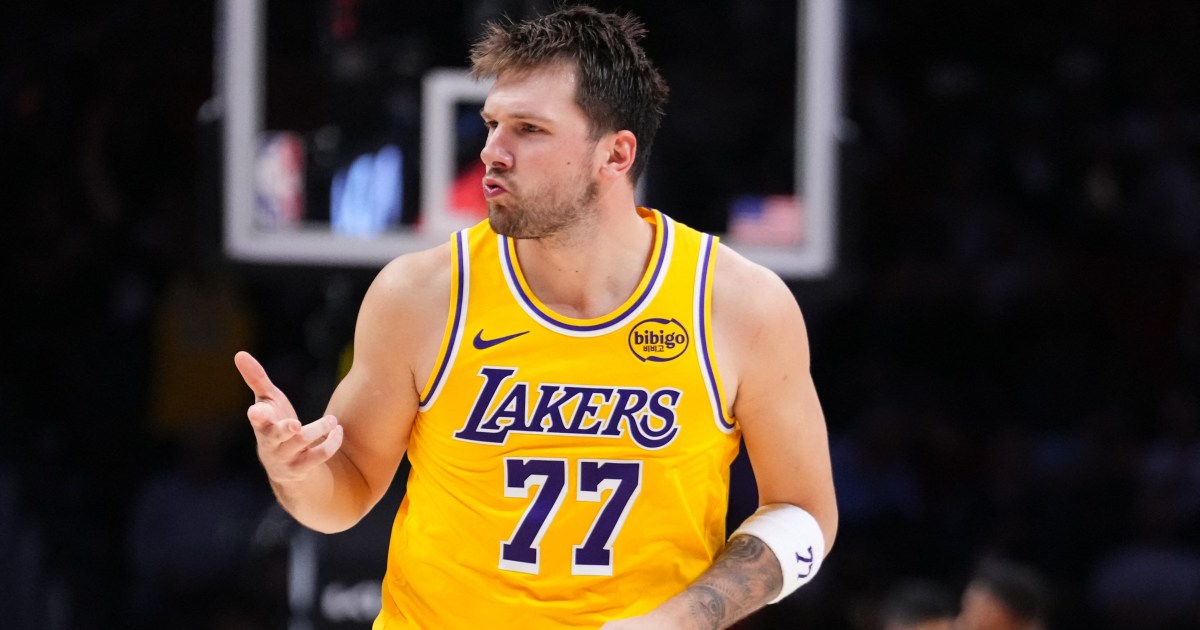 nba:-doncic-mencetak-60-gol-saat-lakers-mengugguli-heat-untuk-kemenangan-ke-8-berturut-turut