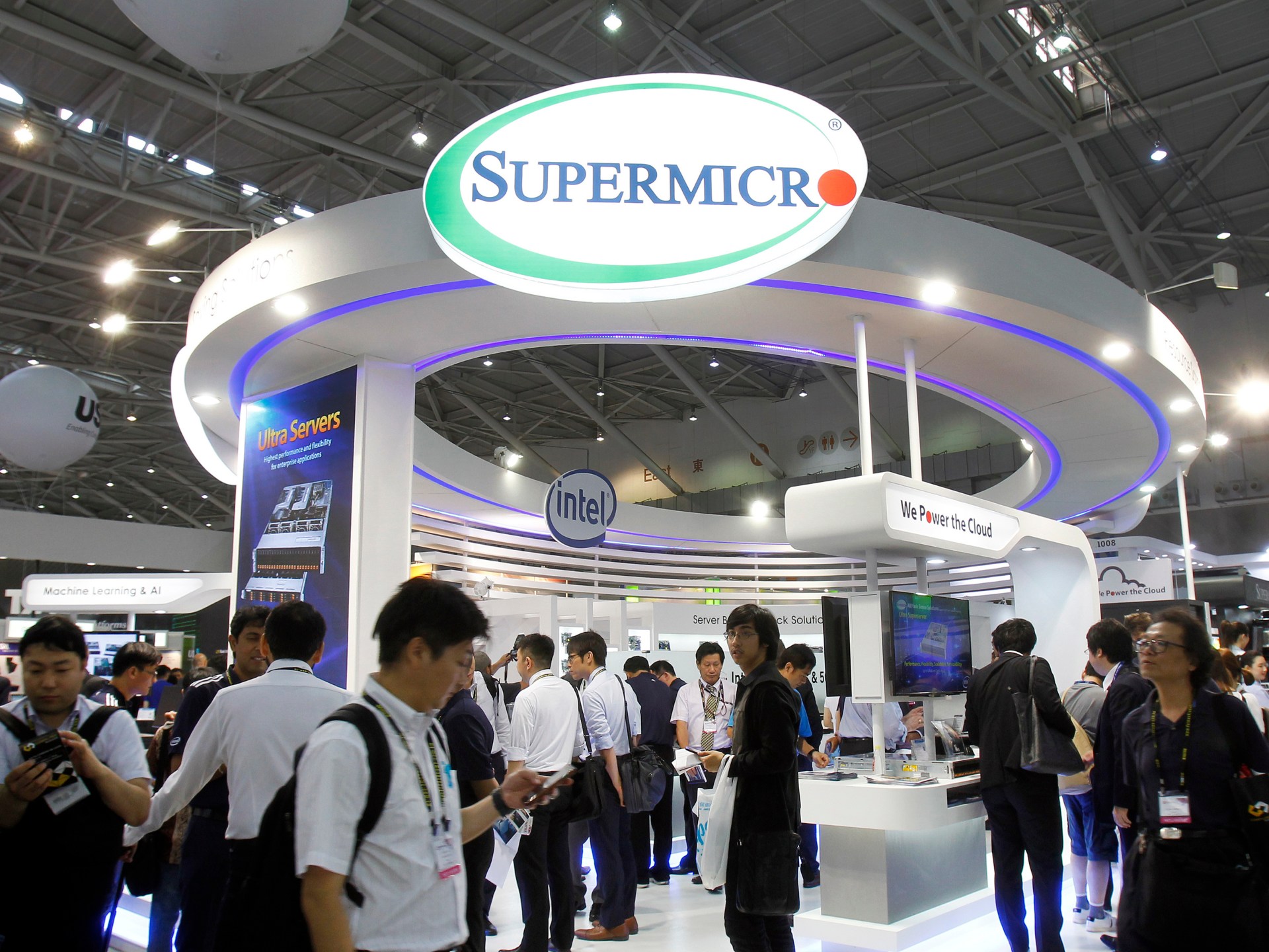 Tiga orang didakwa di AS karena menyelundupkan chip AI ke Tiongkok