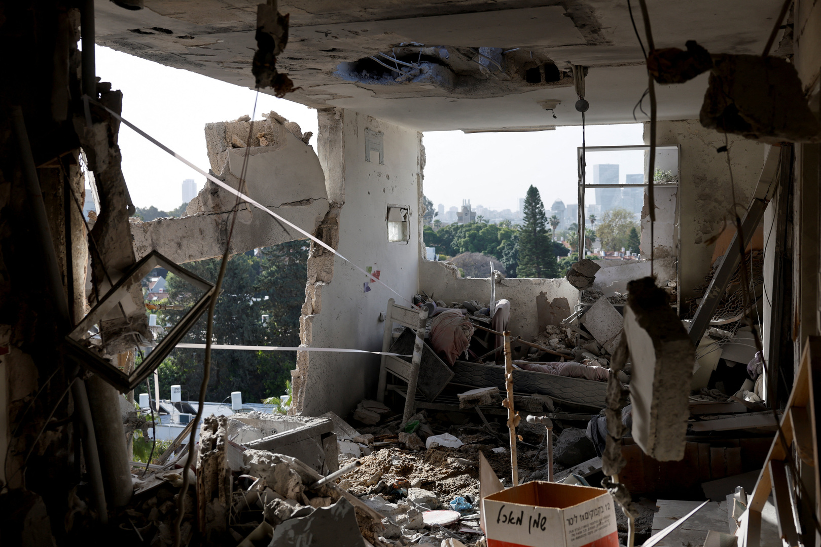 Warga Palestina di Israel menuntut perlindungan yang lebih baik terhadap rudal