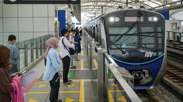 Hore! Naik TransJ, MRT, LRT Hari Ini Cuma Bayar Rp 1