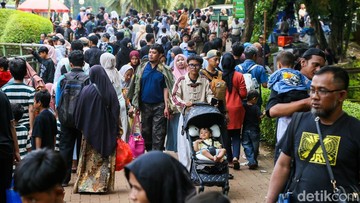 Ragunan hingga Puncak Tetap Jadi Idaman Libur Lebaran