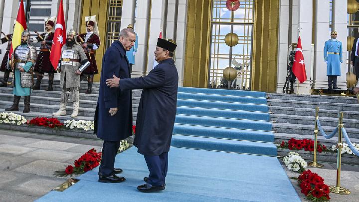 Prabowo Telepon Erdogan untuk Silaturahmi Idul Fitri