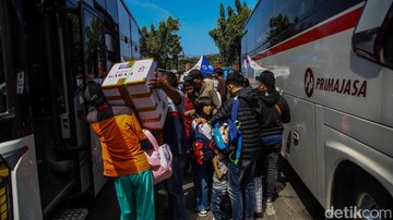 10 Juta Orang Mudik Naik Angkutan Umum hingga Hari Lebaran 2026