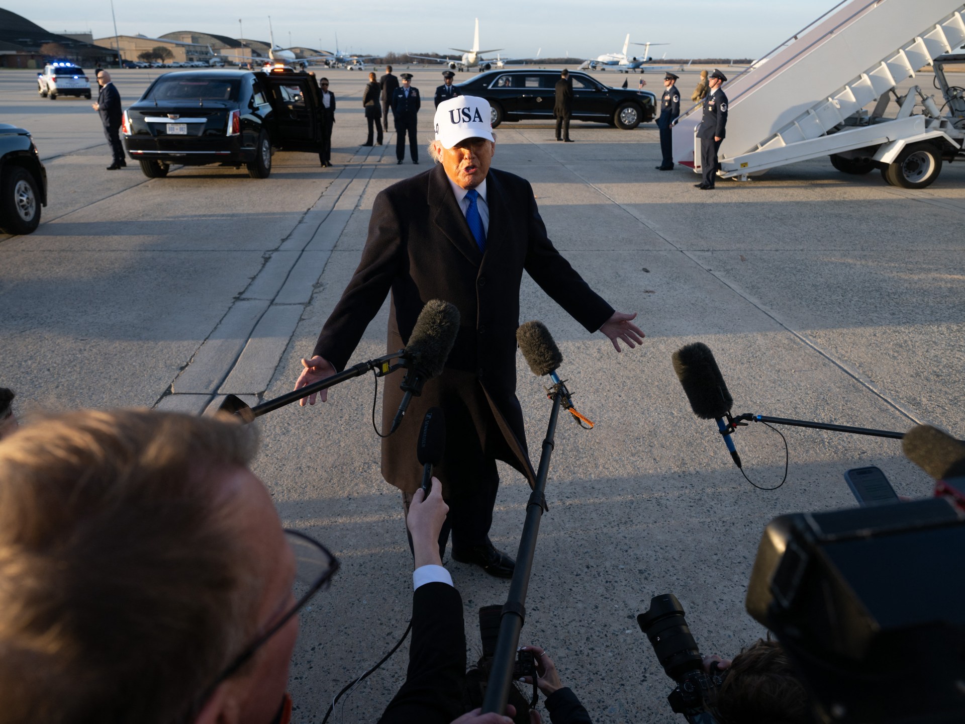 Ancaman atas perang Iran menunjukkan upaya Trump untuk mengubah kebebasan berpendapat: Analis