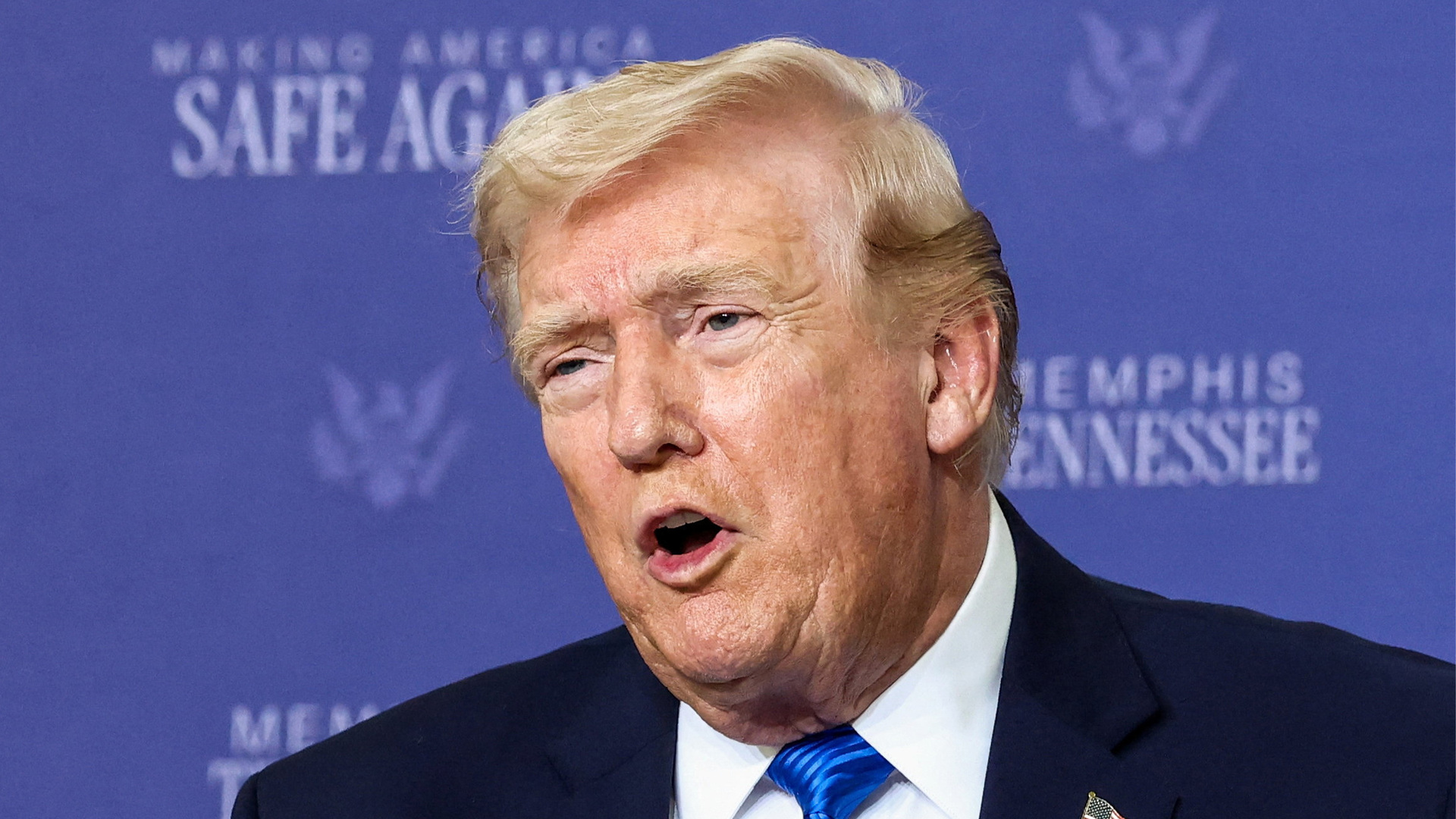 Trump mengatakan Iran 'menginginkan perdamaian' setelah militer AS melakukan 'pekerjaan hebat'