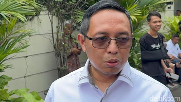 Hasan Nasbi hingga Budi Arie Antre Sowan Jokowi di Solo, Ngobrol Apa?