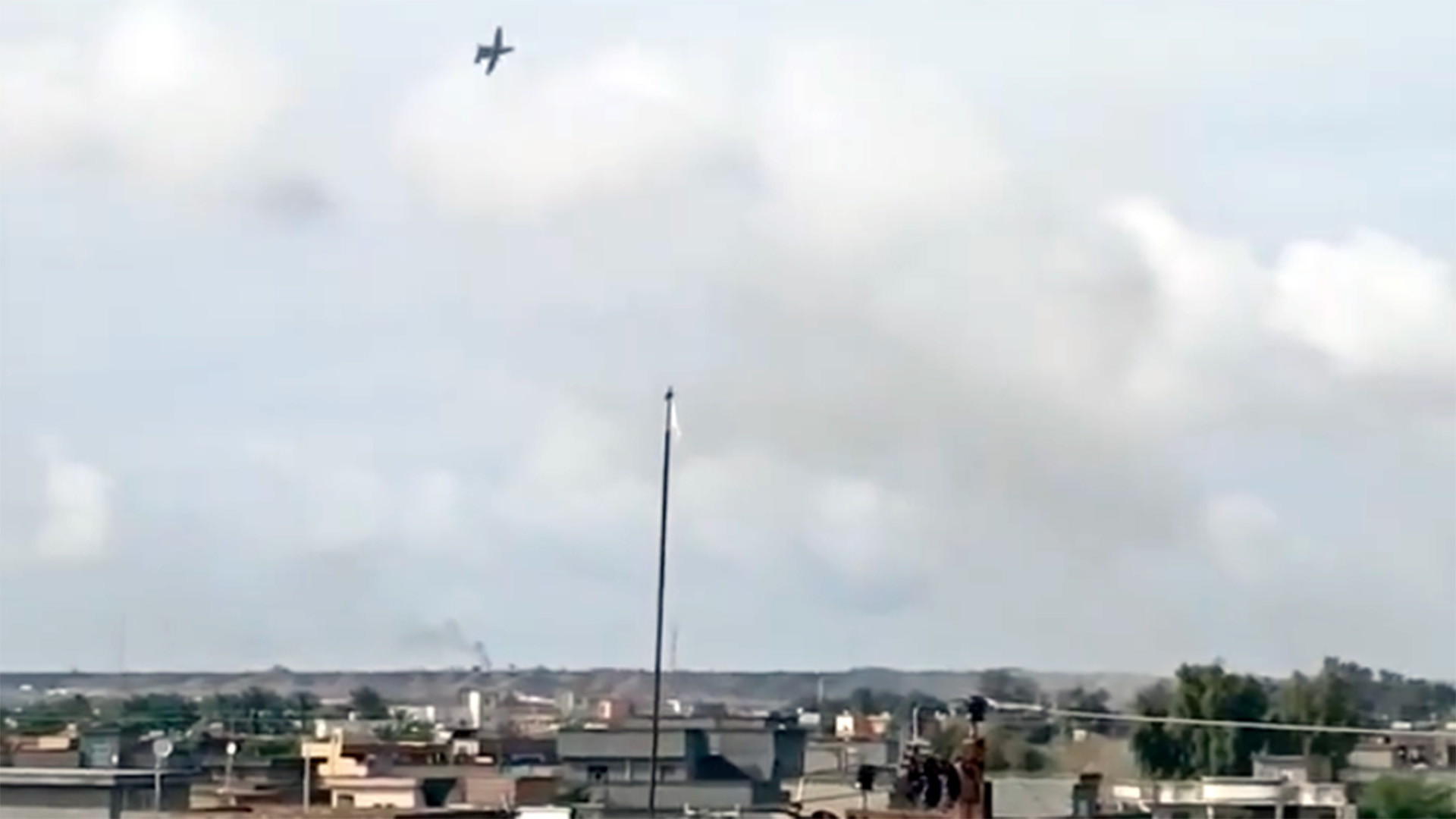 Apa yang kita ketahui tentang serangan AS terhadap situs militer Irak