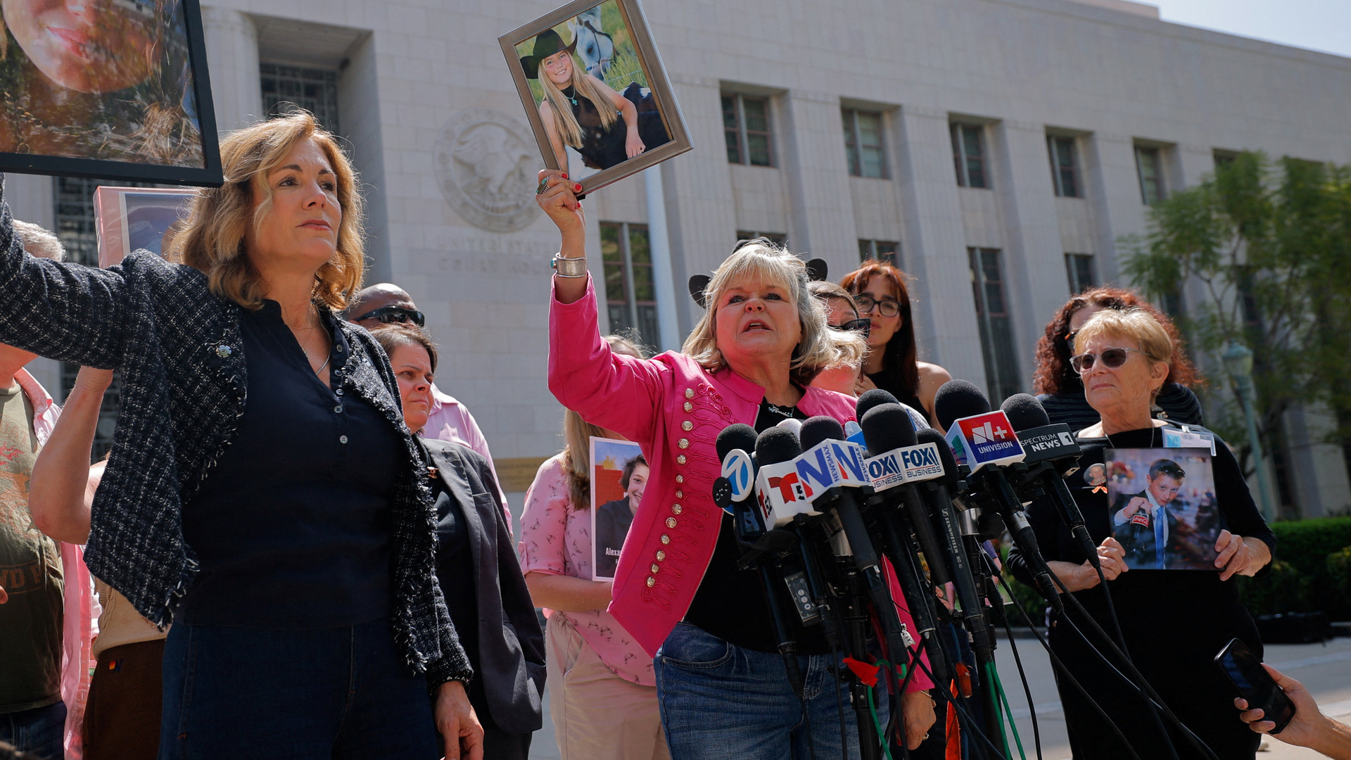 Juri AS memutuskan Meta, Google, bertanggung jawab dalam konferensi kecanduan media sosial