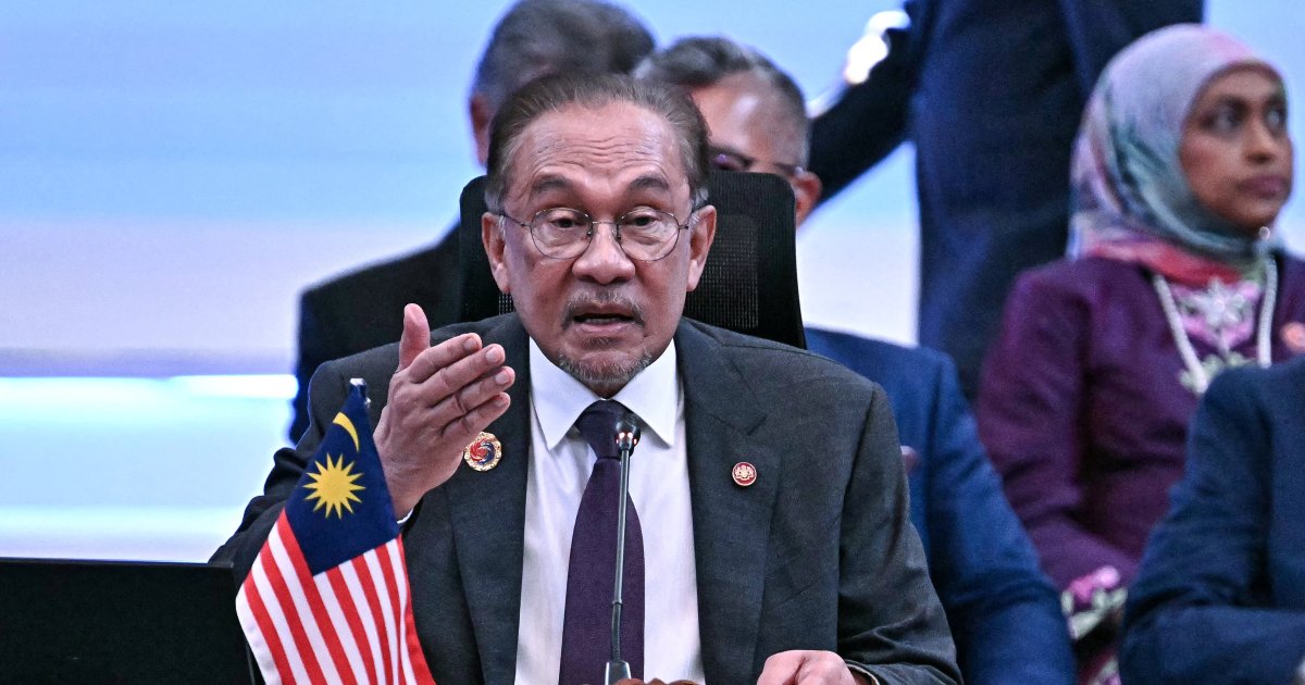 Kapal Malaysia diperbolehkan melewati Selat Hormuz, kata PM Anwar