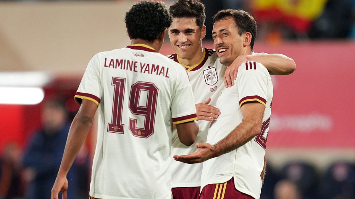 Dua gol Oyarzabal memastikan kemenangan Spanyol melawan Serbia dalam pemanasan Piala Dunia