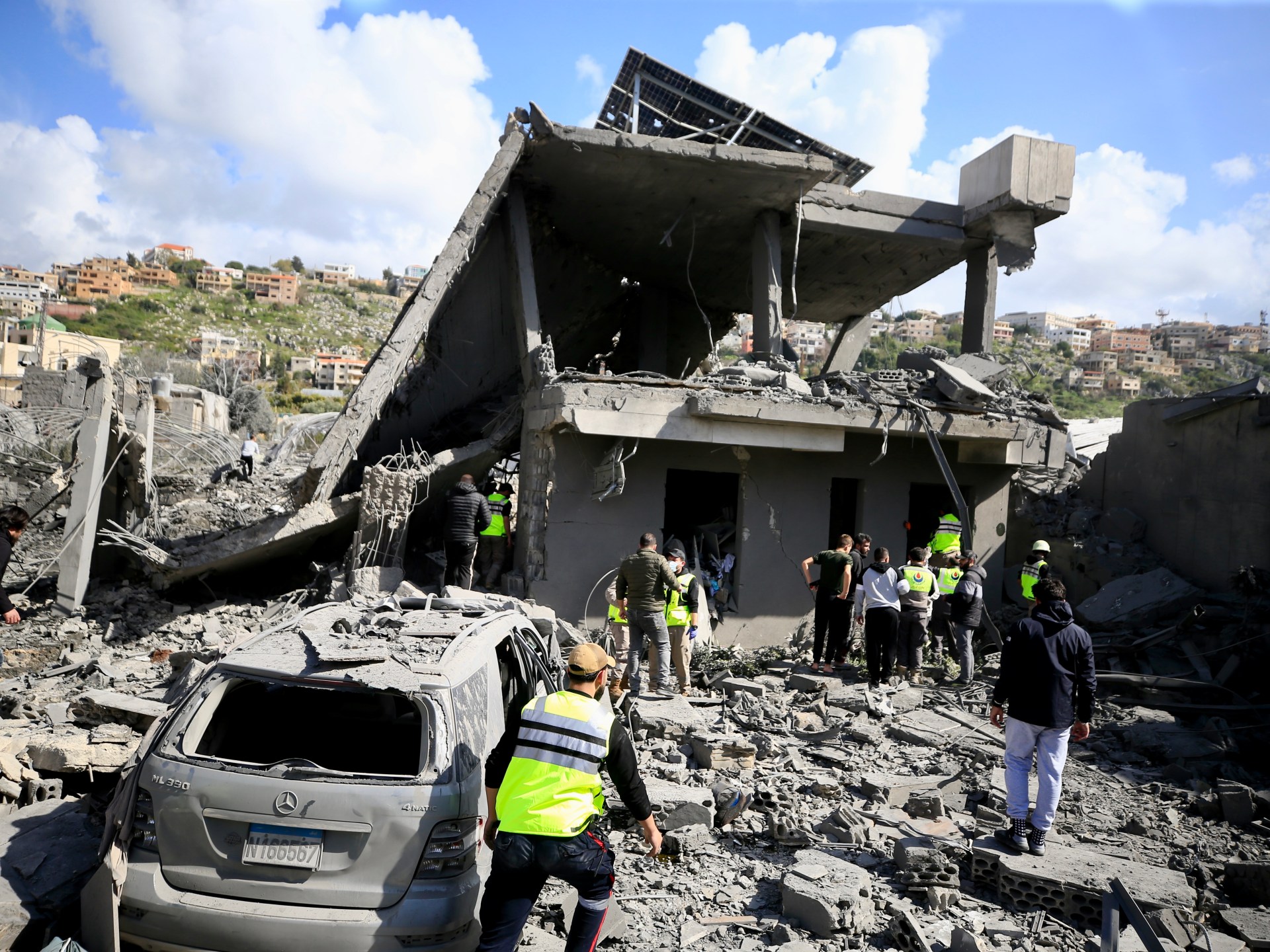 'Bermain dengan api': Iran berjanji akan memberikan tanggapan setelah situs nuklirnya diserang