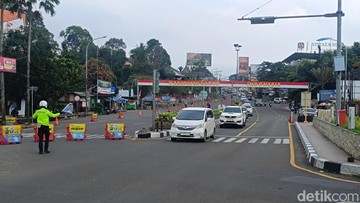 One Way Arah Jakarta Diterapkan, Kendaraan Menuju Puncak Bogor Disetop