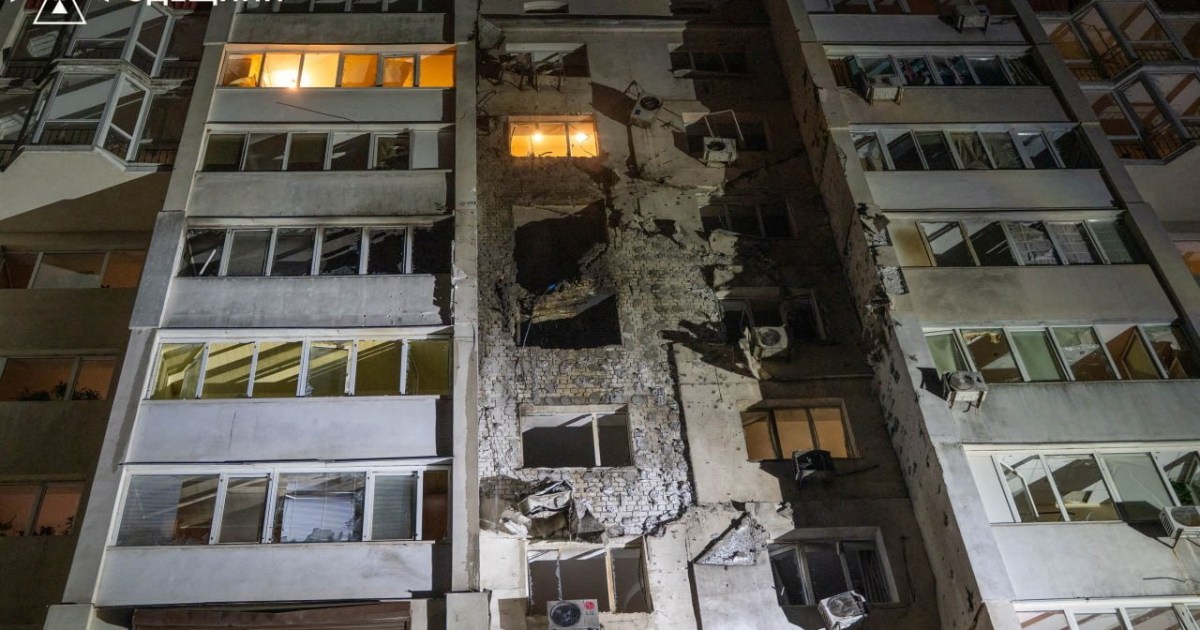 Serangan Rusia ke Ukraina mengirim 4 orang karena kesepakatan untuk mengakhiri perang Meredup