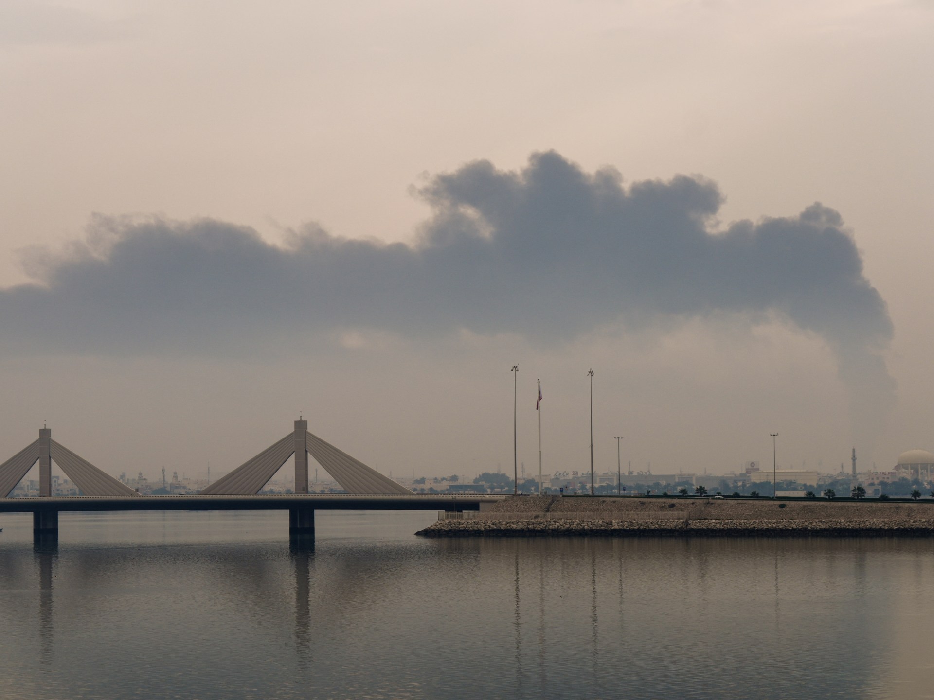 IRGC Iran mengklaim serangan terhadap fasilitas aluminium UEA dan Bahrain